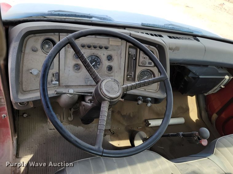 image for item DN7339 1974 Ford 750  water truck