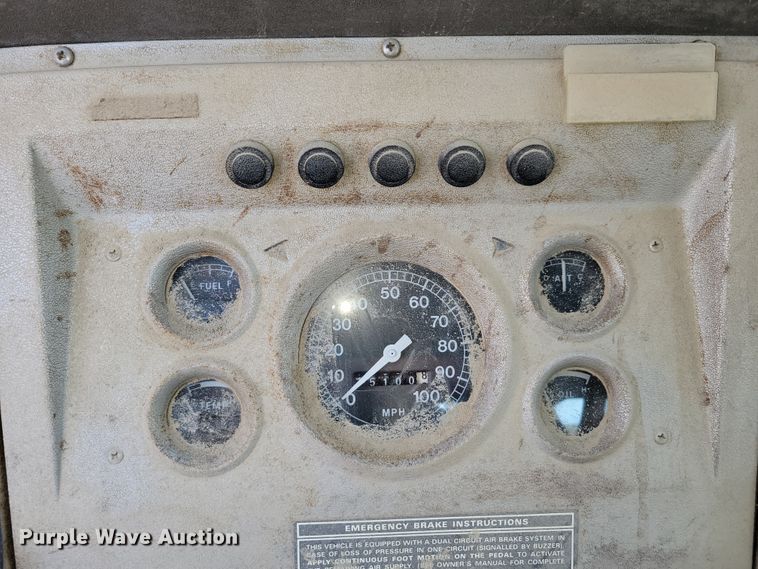 image for item DN7339 1974 Ford 750  water truck