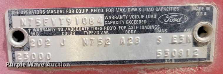 image for item DN7339 1974 Ford 750  water truck