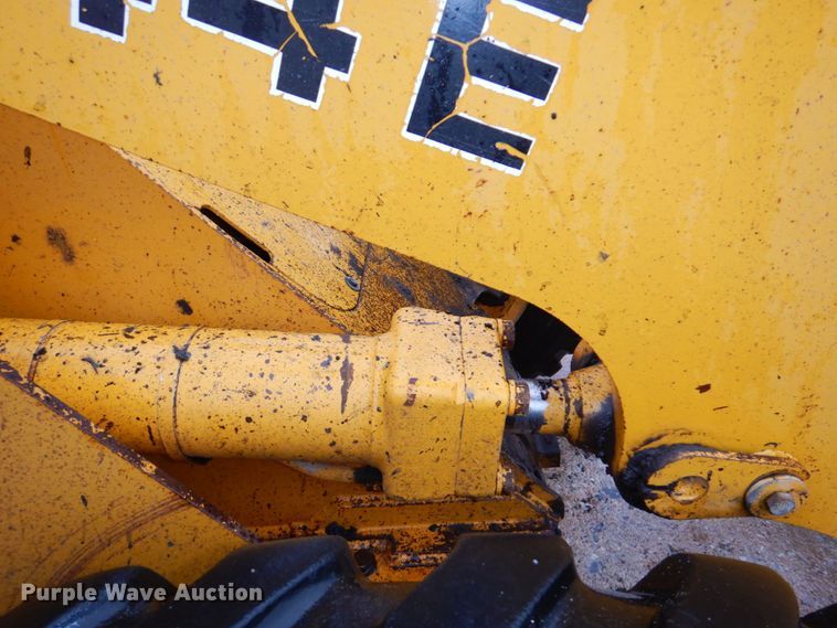 image for item DN7369 1990 John Deere 544E  wheel loader