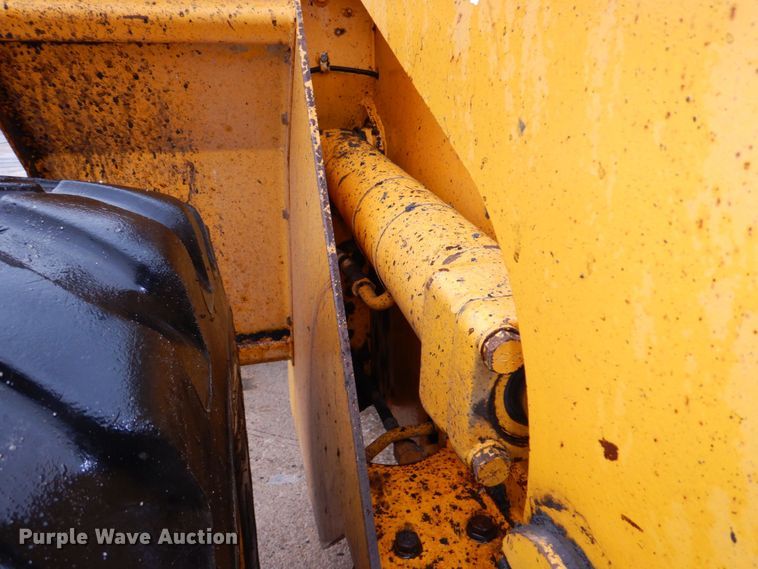 image for item DN7369 1990 John Deere 544E  wheel loader