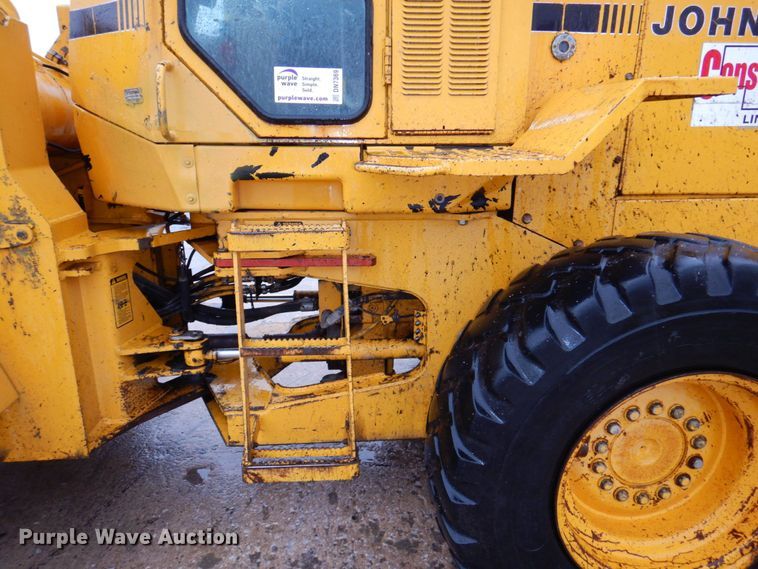image for item DN7369 1990 John Deere 544E  wheel loader