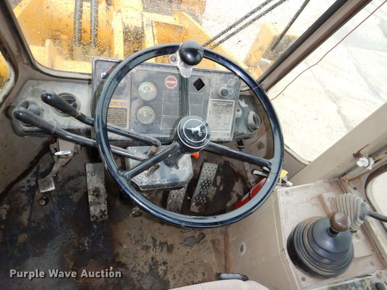 image for item DN7369 1990 John Deere 544E  wheel loader