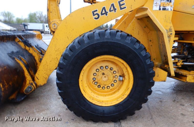 image for item DN7369 1990 John Deere 544E  wheel loader