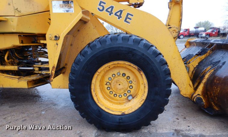 image for item DN7369 1990 John Deere 544E  wheel loader