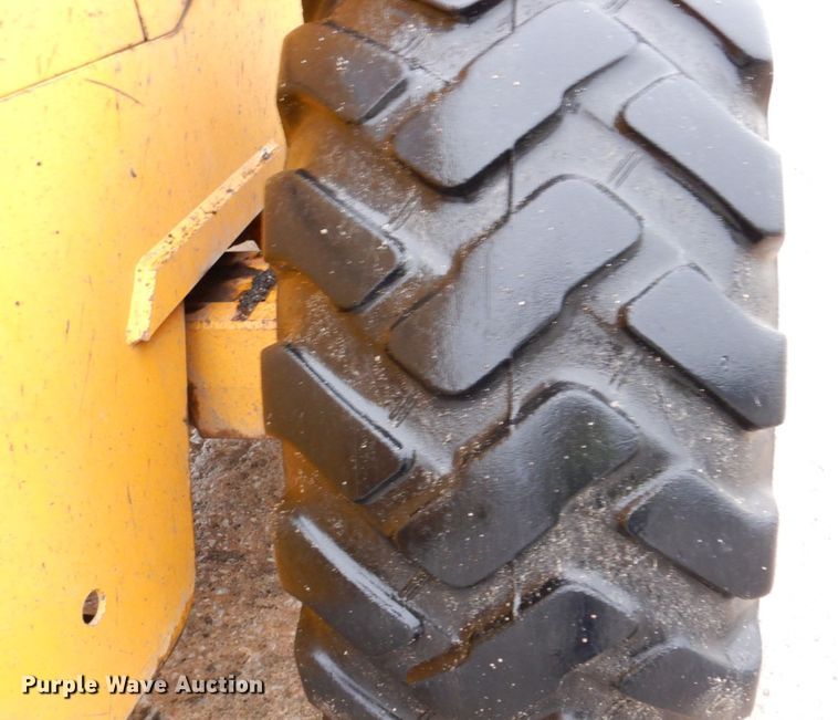 image for item DN7369 1990 John Deere 544E  wheel loader
