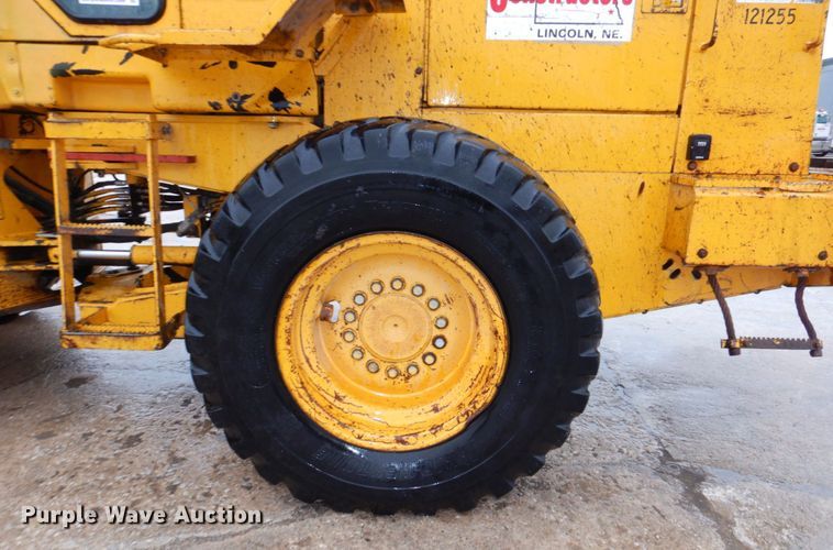 image for item DN7369 1990 John Deere 544E  wheel loader
