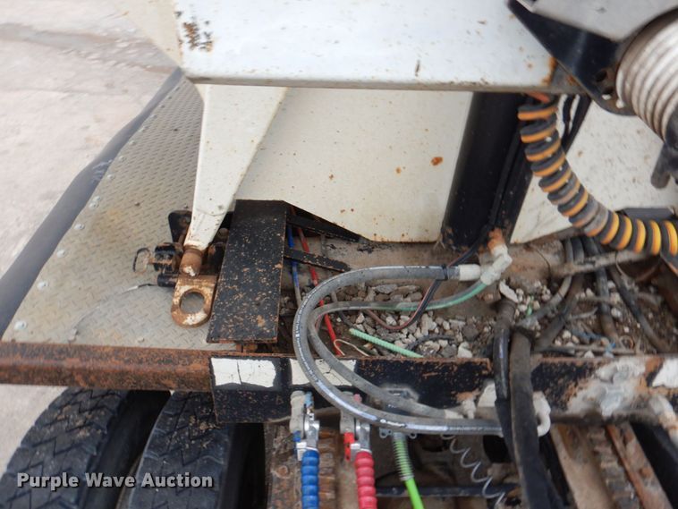 image for item DN7370 2003 Side Dump Industries DS42CAH1R6C12  side dump trailer