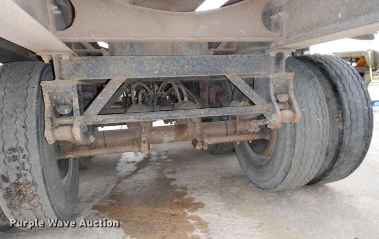 image for item DN7370 2003 Side Dump Industries DS42CAH1R6C12  side dump trailer