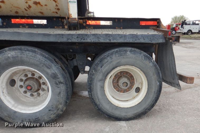 image for item DN7370 2003 Side Dump Industries DS42CAH1R6C12  side dump trailer