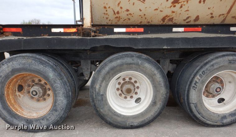 image for item DN7370 2003 Side Dump Industries DS42CAH1R6C12  side dump trailer