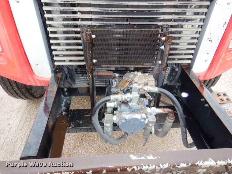 image for item DN7371 1999 Freightliner FL70  tank truck