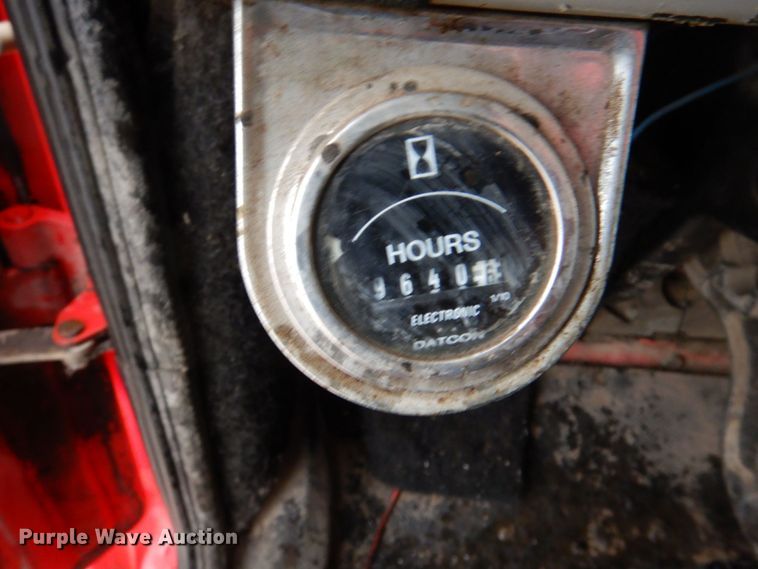 image for item DN7371 1999 Freightliner FL70  tank truck