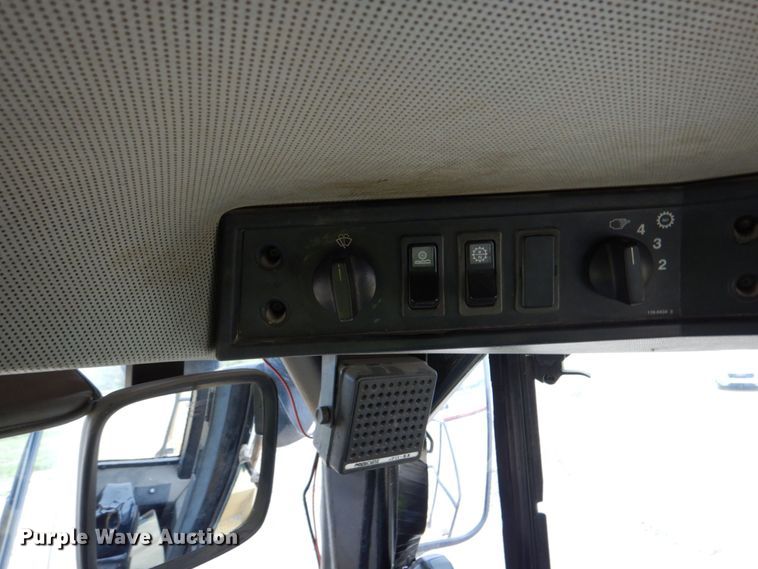 image for item DN7375 1999 Caterpillar 980G  wheel loader