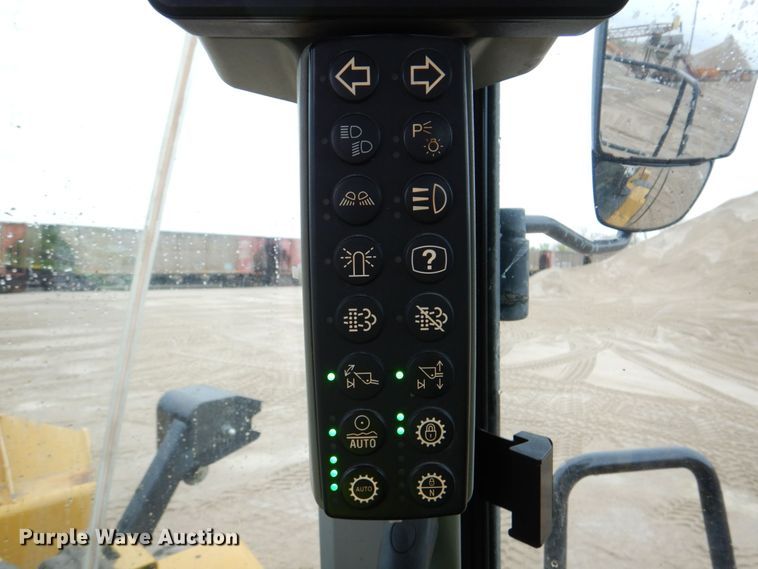 image for item DN7377 2015 Caterpillar 972M  wheel loader