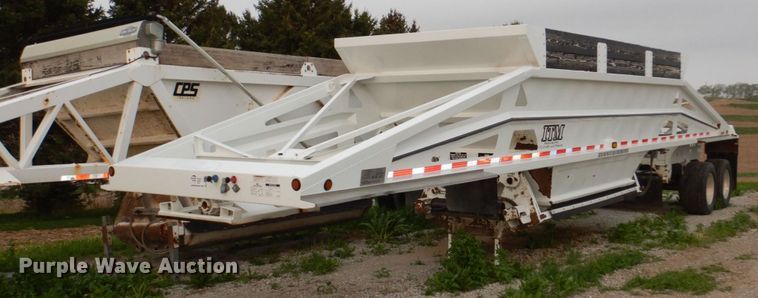 image for item DN7384 2018 ITM RM242BD  bottom dump trailer