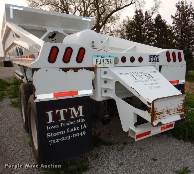 image for item DN7384 2018 ITM RM242BD  bottom dump trailer