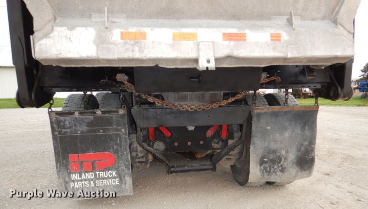 image for item DN7385 2003 Mack CV700  dump truck