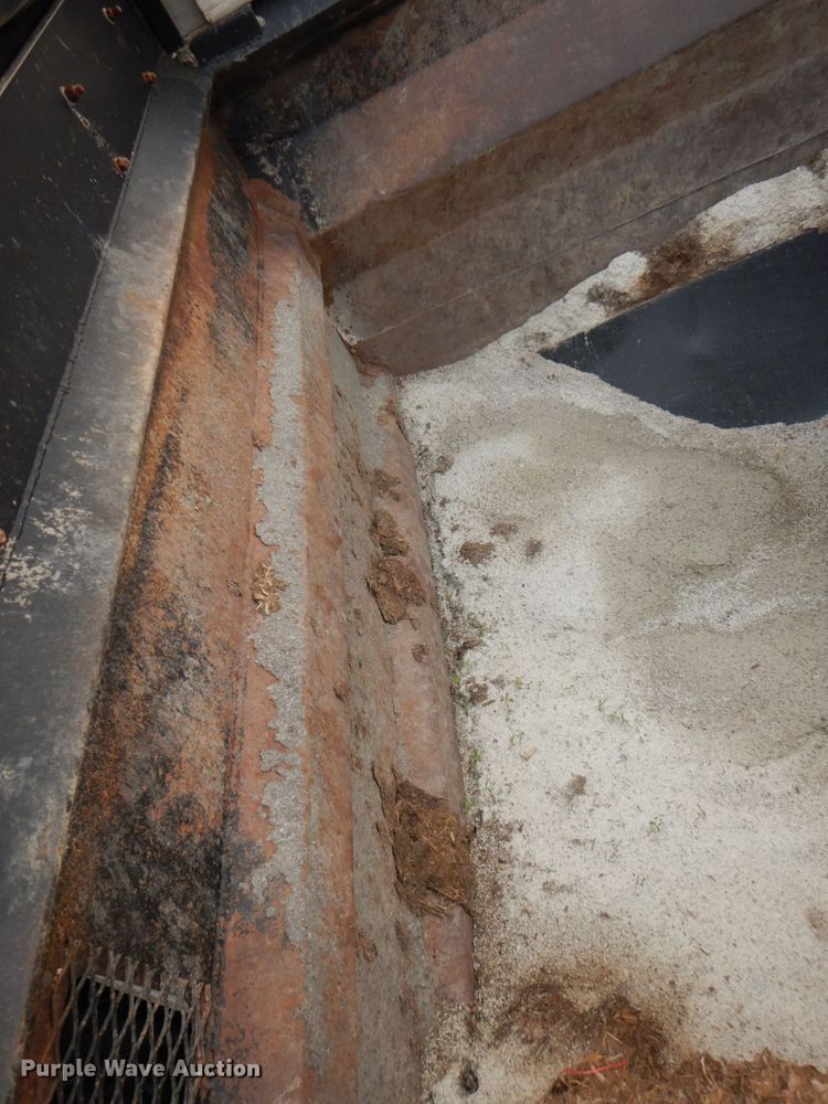 image for item DN7385 2003 Mack CV700  dump truck