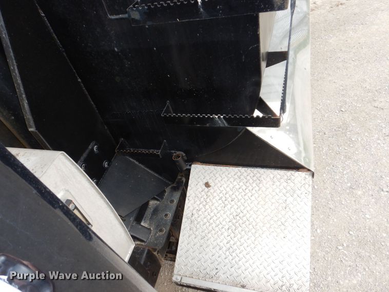 image for item DN7385 2003 Mack CV700  dump truck