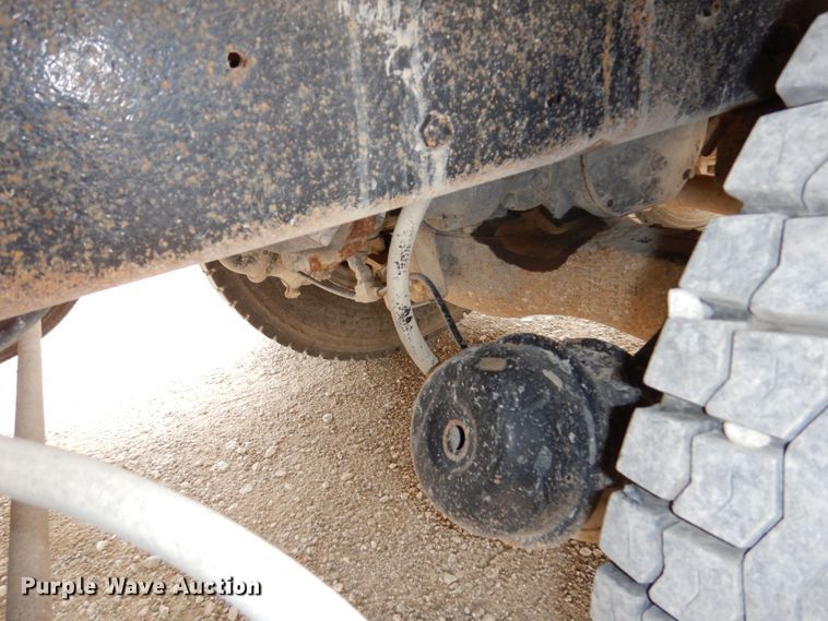 image for item DN7385 2003 Mack CV700  dump truck