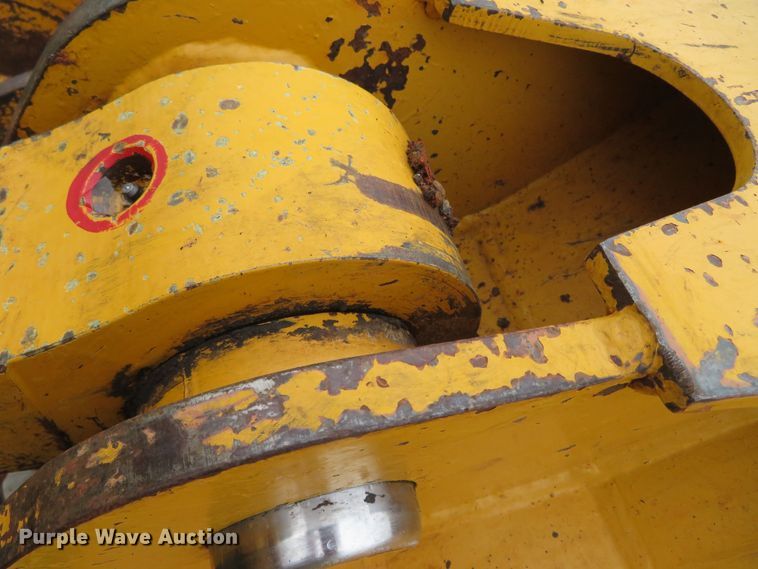 image for item DN7972 2004 John Deere 655C Series II  track loader