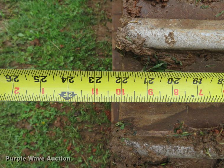 image for item DN7972 2004 John Deere 655C Series II  track loader