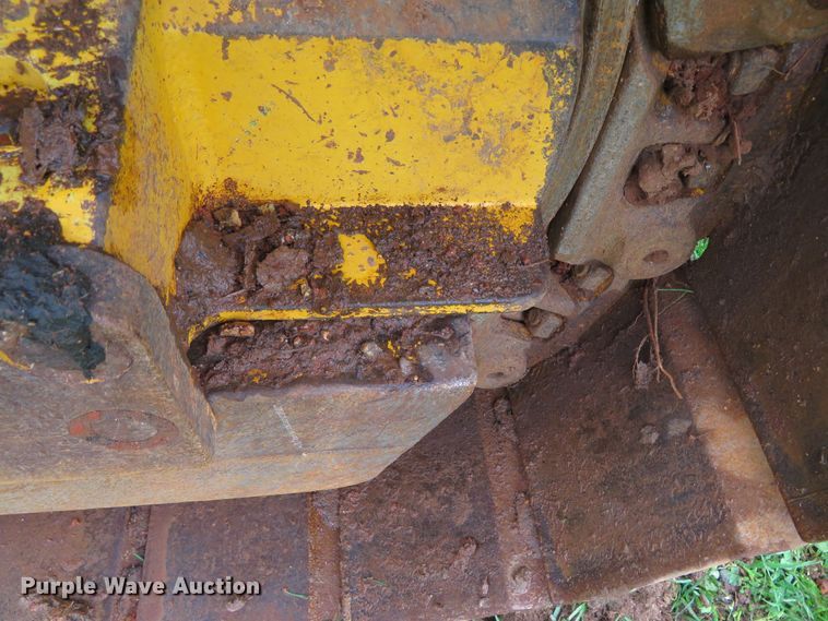 image for item DN7972 2004 John Deere 655C Series II  track loader