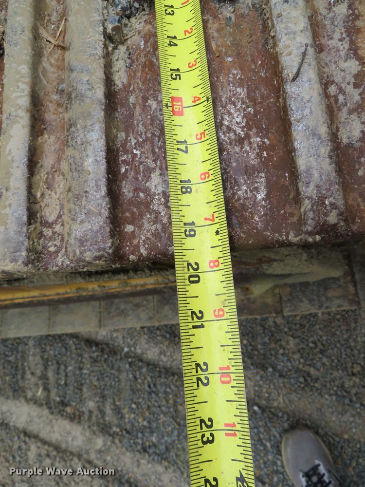 image for item DN7974 1997 Caterpillar 953C  track loader