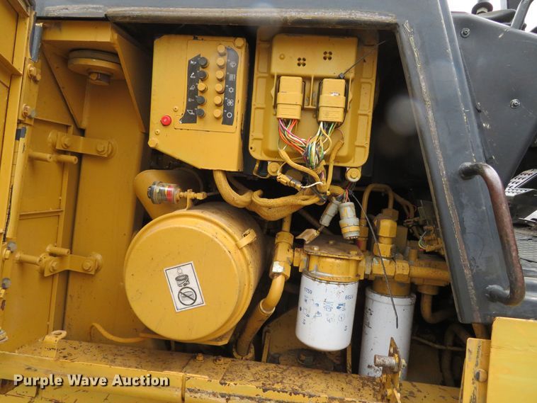 image for item DN7974 1997 Caterpillar 953C  track loader