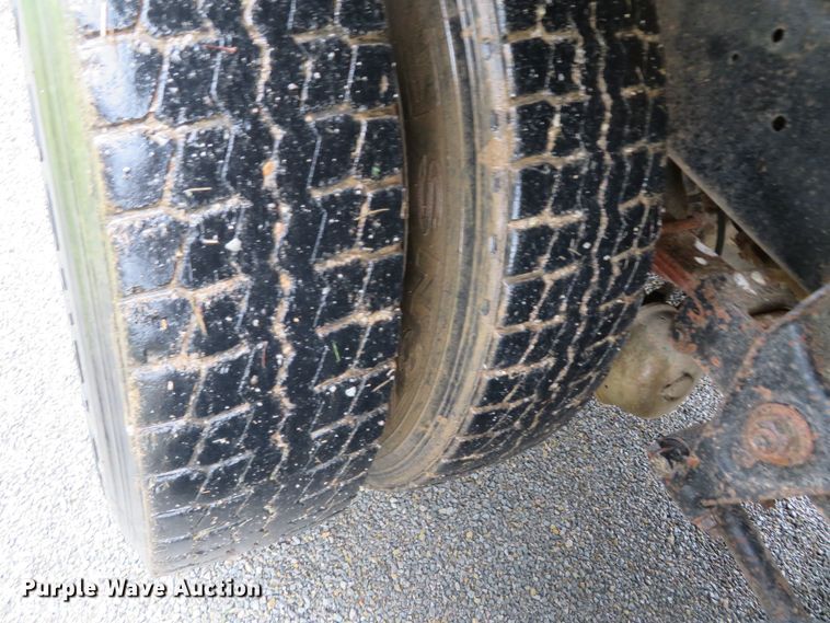 image for item DN7976 1989 International 8300  dump truck