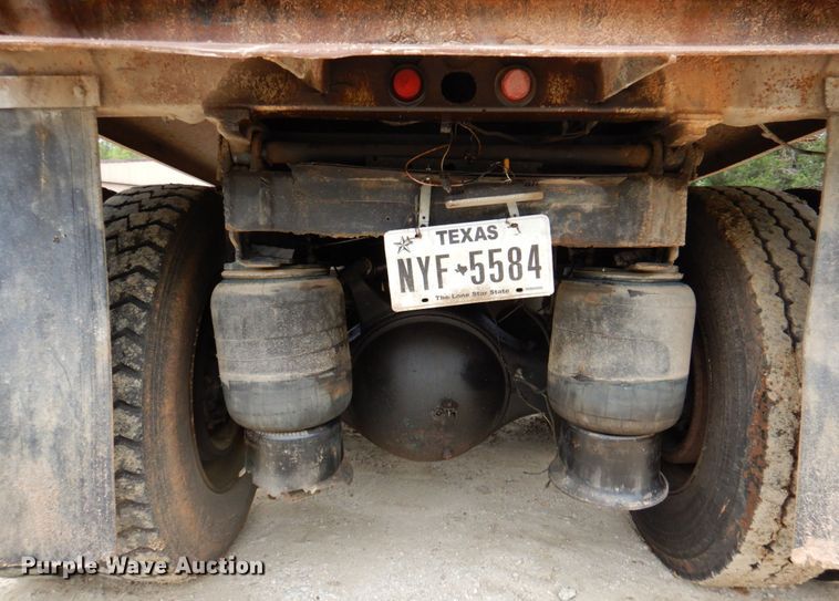 image for item DP3971 1992 Freightliner FLD120  dump truck