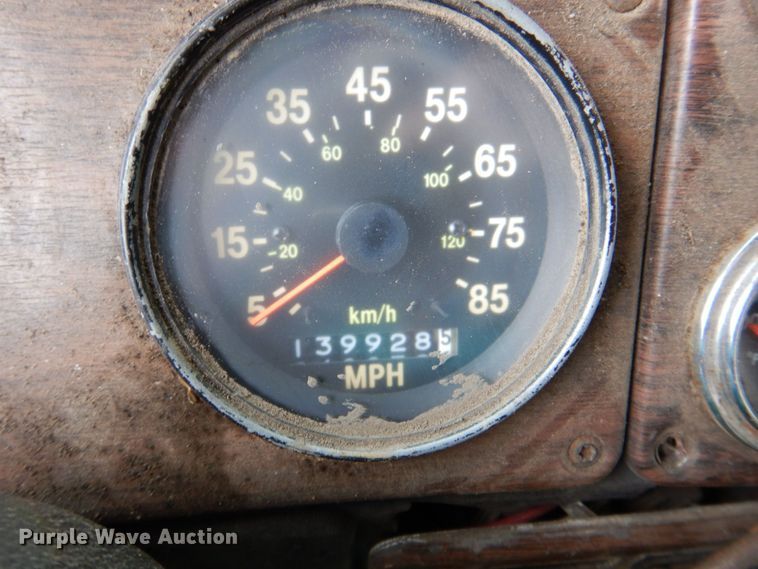 image for item DP3971 1992 Freightliner FLD120  dump truck