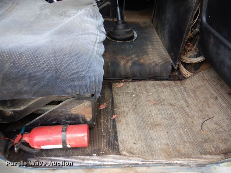 image for item DP3971 1992 Freightliner FLD120  dump truck