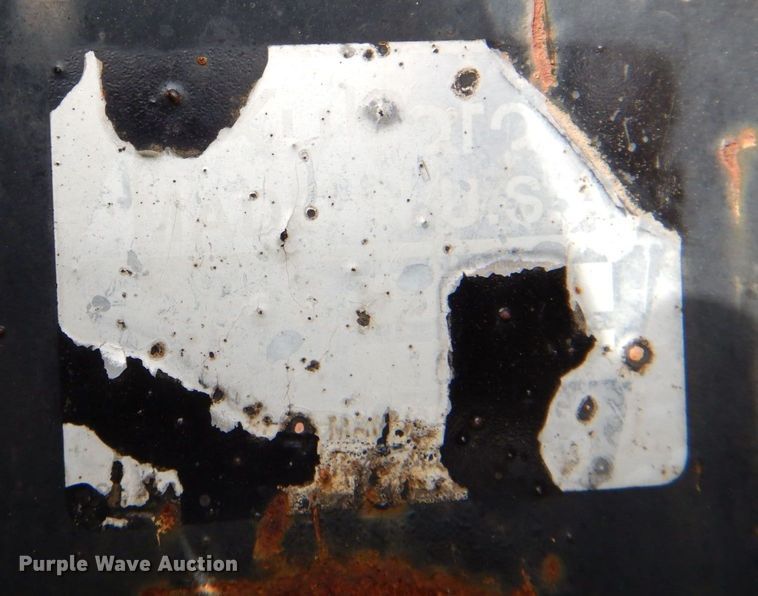 image for item DP3977 Kubota  36"W excavator bucket