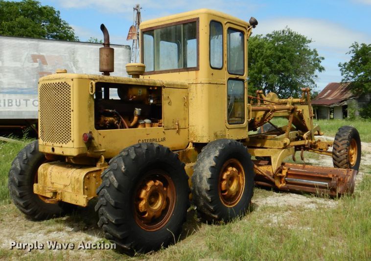 image for item DP3979 1963 Caterpillar 12E  rigid frame motor grader