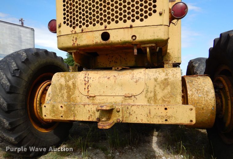 image for item DP3979 1963 Caterpillar 12E  rigid frame motor grader