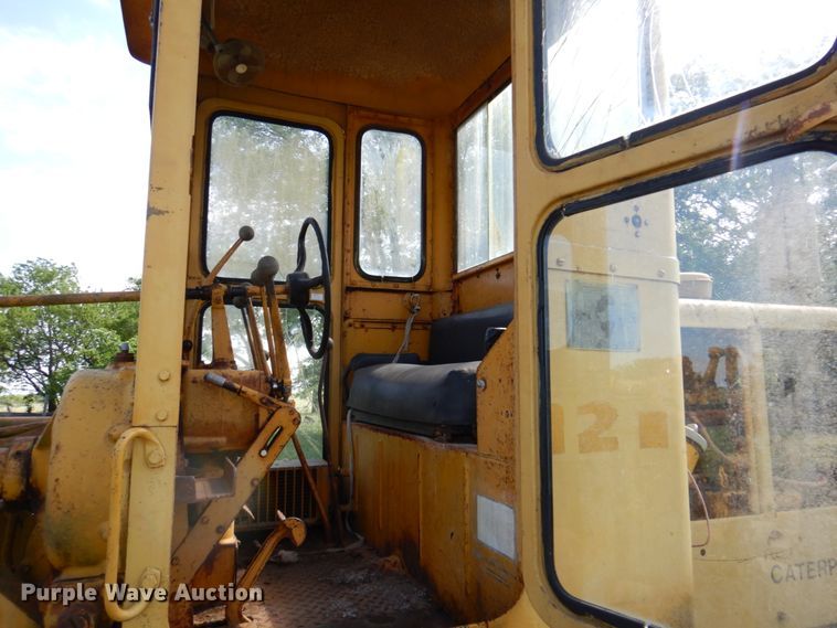 image for item DP3979 1963 Caterpillar 12E  rigid frame motor grader