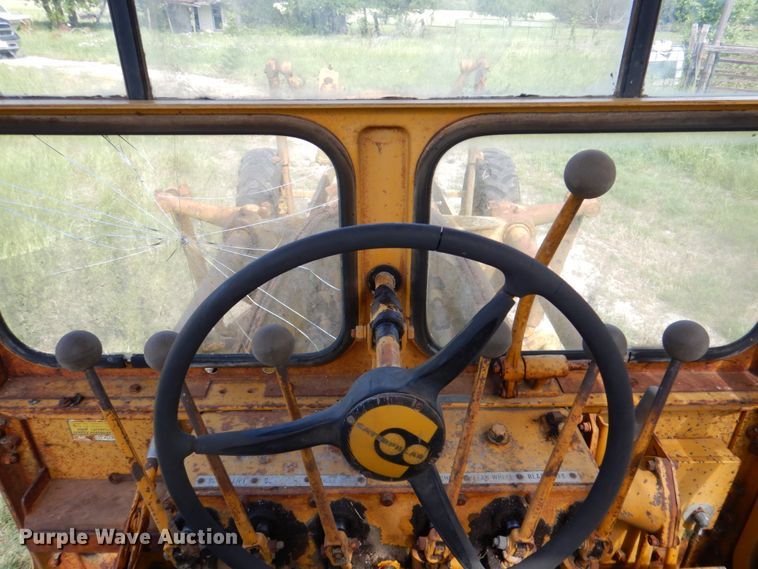 image for item DP3979 1963 Caterpillar 12E  rigid frame motor grader