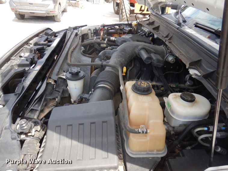 image for item DP5437 2013 Ford F550 Super Duty  bucket truck