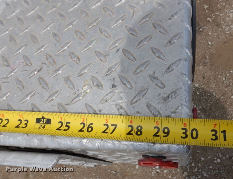 image for item DP5437 2013 Ford F550 Super Duty  bucket truck