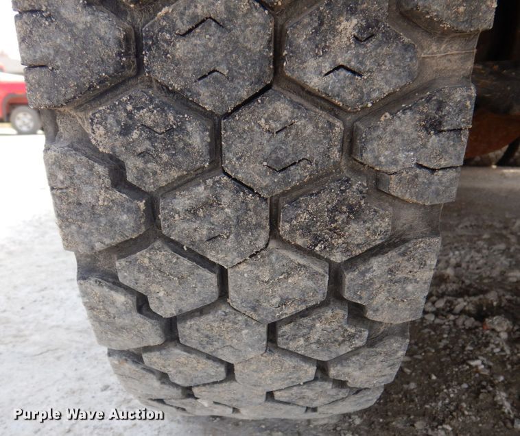 image for item DP5437 2013 Ford F550 Super Duty  bucket truck