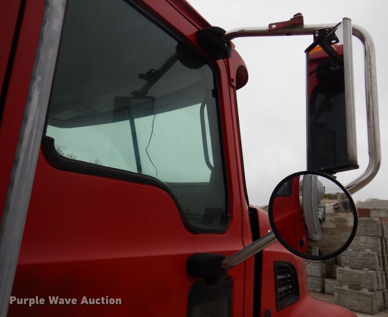 image for item DP5456 2005 Mack CV513  ready mix truck