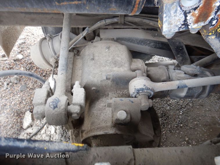 image for item DP5456 2005 Mack CV513  ready mix truck