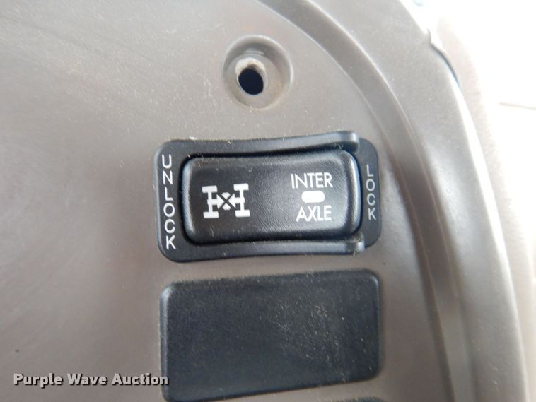 image for item DP5456 2005 Mack CV513  ready mix truck