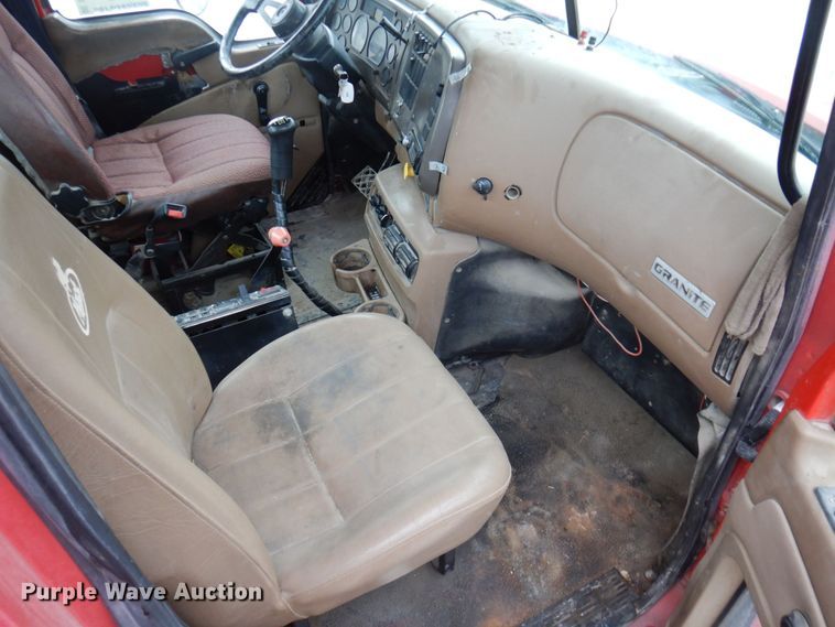 image for item DP5456 2005 Mack CV513  ready mix truck