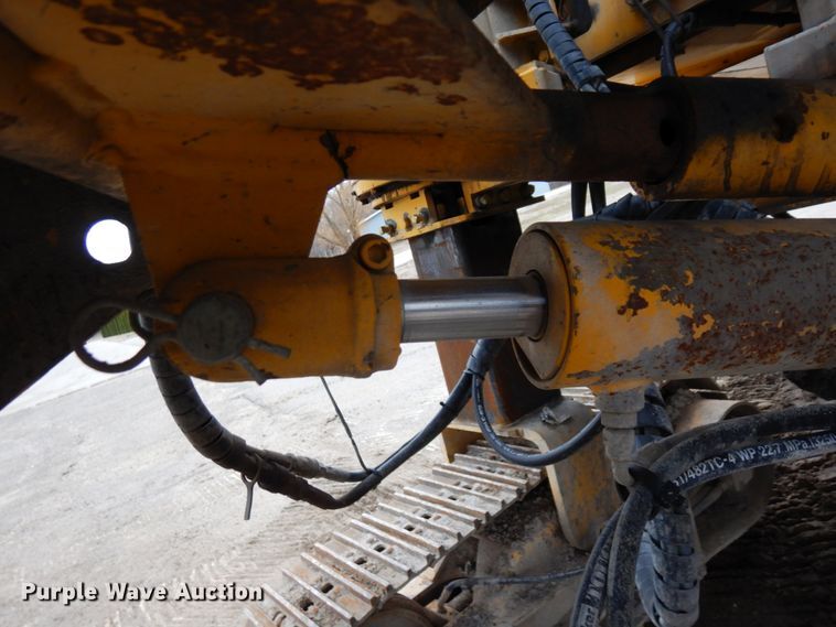 image for item DR0335 Gomaco GT3600  curb machine