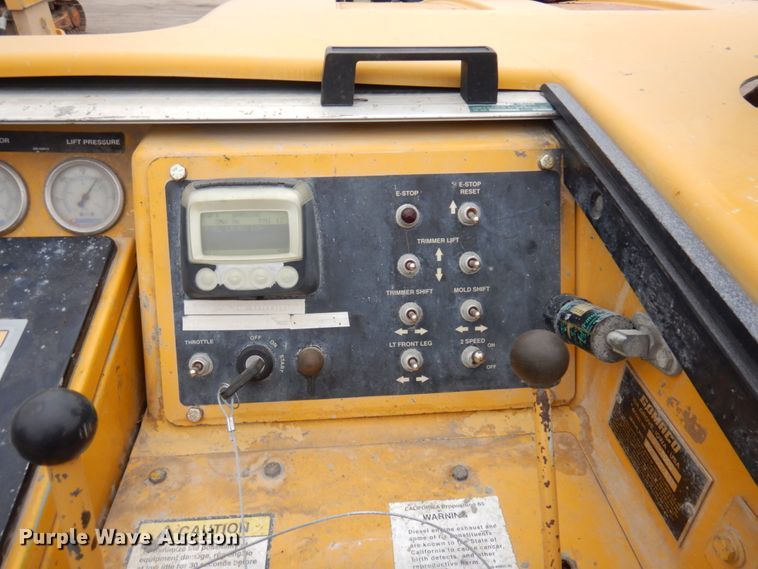 image for item DR0335 Gomaco GT3600  curb machine