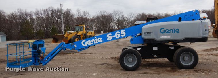 image for item DR0336 2017 Genie S-65  boom lift