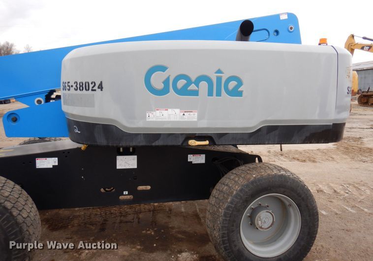 image for item DR0336 2017 Genie S-65  boom lift